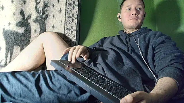 Snapshot of sweet_cock28 chatting on February 25, 2026, 3:29 am sweet cock28 online show from February 25, 2026, 3:29 am