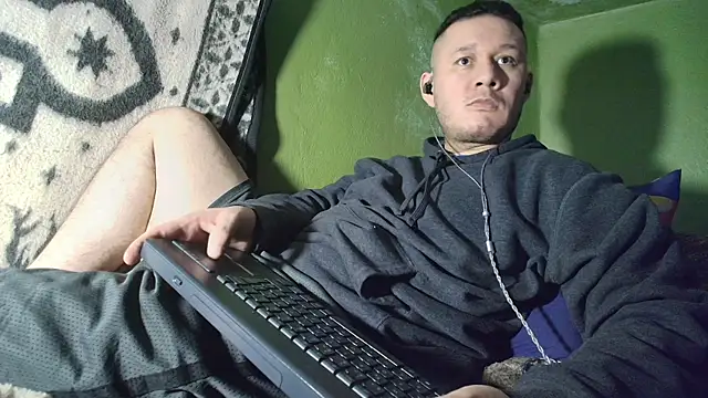 sweet cock28 online show from January 17, 2026, 3:21 am