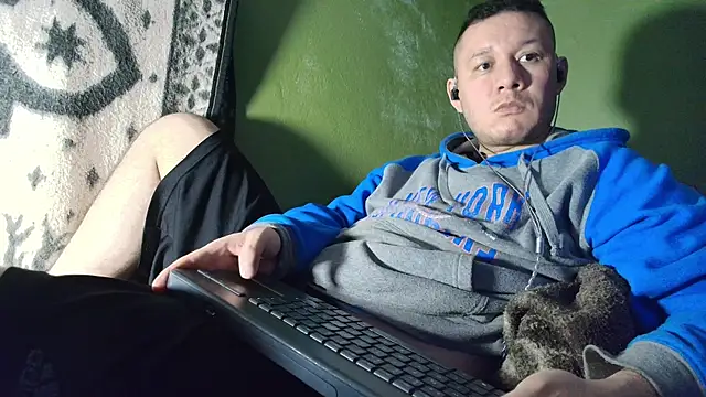 sweet cock28 online show from December 23, 2025, 3:17 am