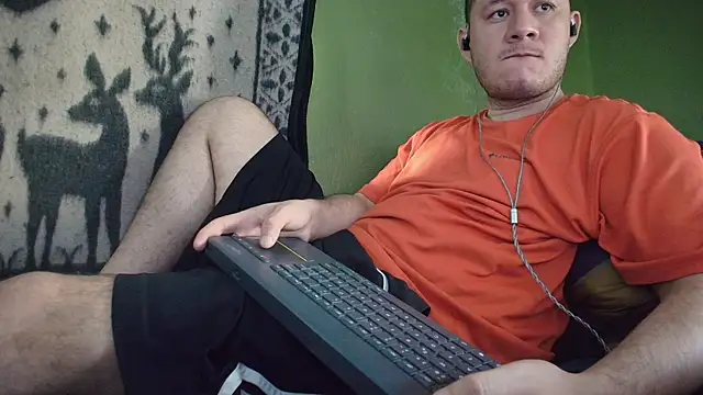 Snapshot of sweet_cock28 chatting on June 19, 2026, 3:07 pm sweet cock28 online show from June 19, 2026, 3:07 pm