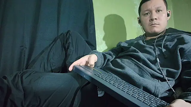 sweet cock28 online show from July 29, 2026, 1:49 am