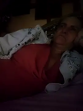 Snapshot of SeductionSilera chatting on March 12, 2026, 4:22 pm SeductionSilera online show from March 12, 2026, 4:22 pm