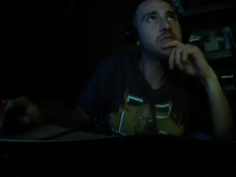 Snapshot of capoloveu chatting on November 20, 2025, 8:53 pm capoloveu online show from November 20, 2025, 8:53 pm