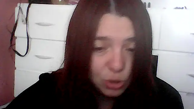 Snapshot of Oxitocina2000 chatting on April 11, 2026, 5:27 pm Oxitocina2000 online show from April 11, 2026, 5:27 pm