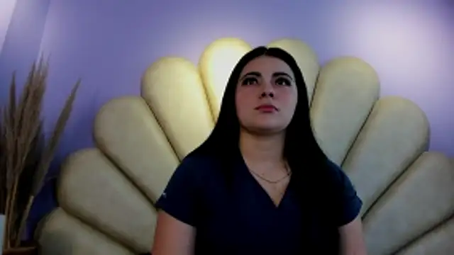 Snapshot of Natasha__Blue chatting on February 6, 2026, 7:10 pm Natasha Blue online show from February 6, 2026, 7:10 pm