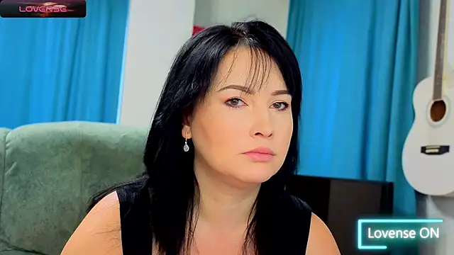 Snapshot of Katniss_K chatting on October 2, 2025, 5:11 am Katniss K online show from October 2, 2025, 5:11 am