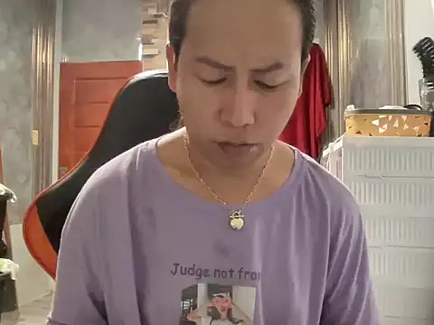 Snapshot of UrLove_Marga chatting on June 11, 2026, 11:02 pm UrLove Marga online show from June 11, 2026, 11:02 pm