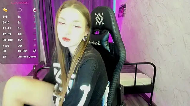 Pink diablo online show from February 18, 2025, 2:05 am
