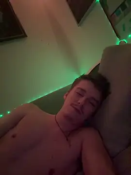 Toyjungee online show from March 12, 2026, 11:20 pm