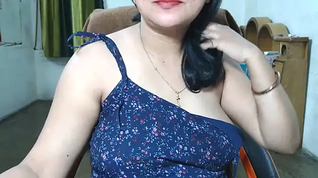 Snapshot of Cute_Mahi22 chatting on July 11, 2026, 6:57 am Cute Mahi22 online show from July 11, 2026, 6:57 am