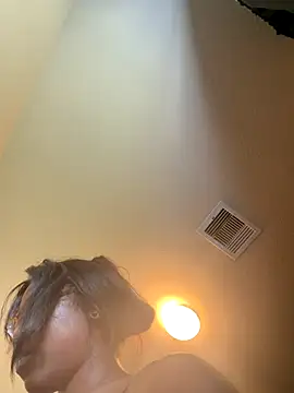 Snapshot of TrueeFantasee chatting on November 8, 2025, 6:44 pm TrueeFantasee online show from November 8, 2025, 6:44 pm