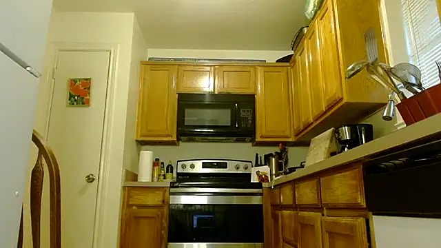 DiamondMonroeXo online show from November 20, 2025, 5:57 pm