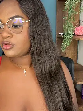 Noa Adams online show from March 5, 2026, 4:20 am