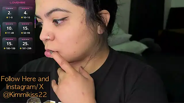 Snapshot of kimmiakiss22 chatting on November 1, 2025, 11:42 pm kimmiakiss22 online show from November 1, 2025, 11:42 pm