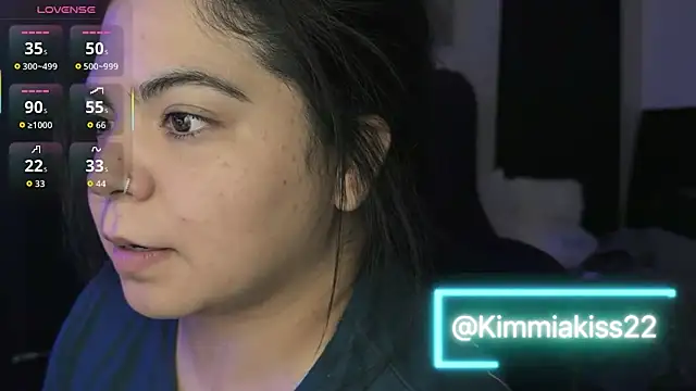 Snapshot of kimmiakiss22 chatting on October 18, 2025, 12:45 am kimmiakiss22 online show from October 18, 2025, 12:45 am