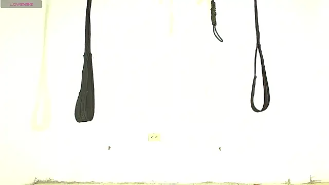 Snapshot of dangerouslyhot chatting on November 5, 2025, 11:24 am dangerouslyhot online show from November 5, 2025, 11:24 am