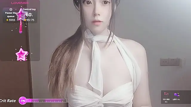 Snapshot of VaerySaenz chatting on October 18, 2025, 2:46 am VaerySaenz online show from October 18, 2025, 2:46 am