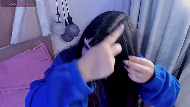 Snapshot of xhinata_hyugax chatting on March 11, 2026, 1:10 am xhinata hyugax online show from March 11, 2026, 1:10 am