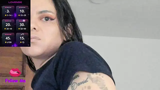 Snapshot of natasha_logan_ chatting on March 15, 2025, 4:02 am natasha logan online show from March 15, 2025, 4:02 am