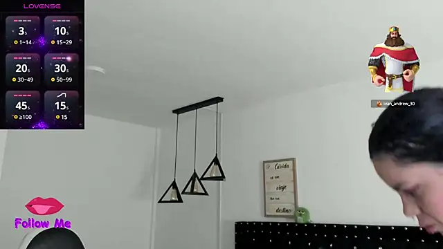 Snapshot of natasha_logan_ chatting on March 4, 2025, 4:06 am natasha logan online show from March 4, 2025, 4:06 am