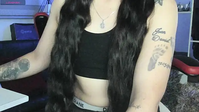 Snapshot of natasha_logan_ chatting on October 18, 2025, 4:03 am natasha logan online show from October 18, 2025, 4:03 am