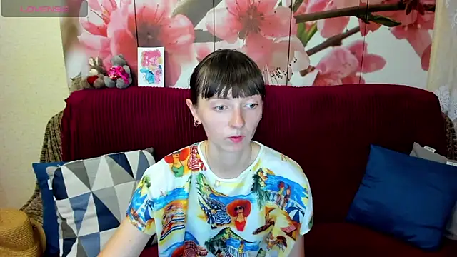 TayanaJons online show from June 30, 2026, 7:08 am