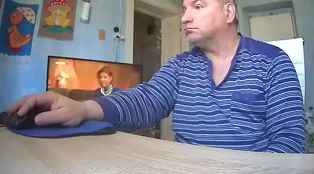 Snapshot of GYurmoka70 chatting on March 19, 2025, 8:23 am GYurmoka70 online show from March 19, 2025, 8:23 am