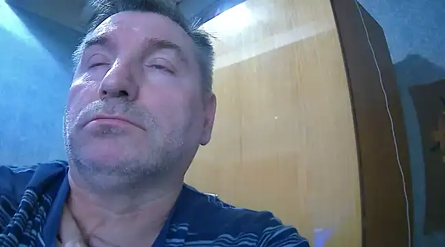 Snapshot of GYurmoka70 chatting on January 9, 2025, 8:44 pm GYurmoka70 online show from January 9, 2025, 8:44 pm