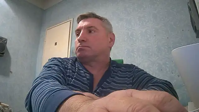 Snapshot of GYurmoka70 chatting on October 8, 2025, 8:53 pm GYurmoka70 online show from October 8, 2025, 8:53 pm