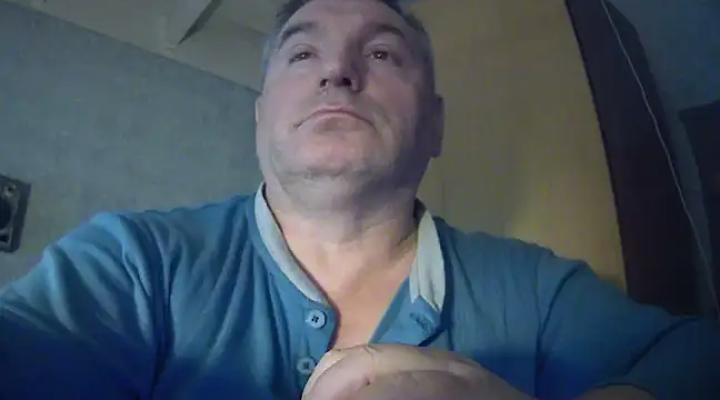 Snapshot of GYurmoka70 chatting on December 15, 2024, 9:53 pm GYurmoka70 online show from December 15, 2024, 9:53 pm