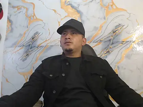Snapshot of myke_andrade chatting on May 25, 2026, 8:40 pm myke andrade online show from May 25, 2026, 8:40 pm