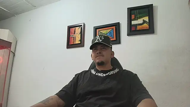 myke andrade online show from December 2, 2025, 3:52 am