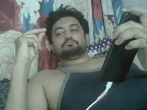 Snapshot of Rocobodymassager chatting on May 9, 2026, 6:17 am Rocobodymassager online show from May 9, 2026, 6:17 am
