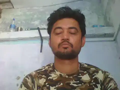Rocobodymassager online show from May 1, 2026, 7:57 am