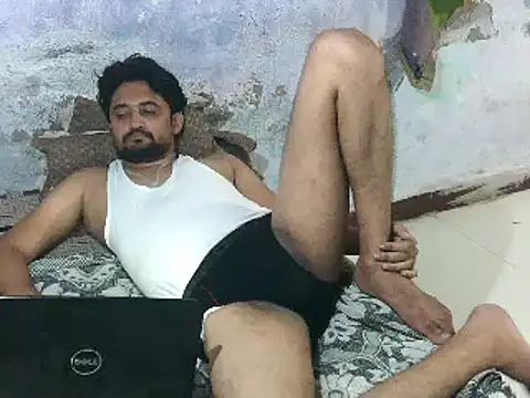 Snapshot of Rocobodymassager chatting on June 17, 2026, 3:33 pm Rocobodymassager online show from June 17, 2026, 3:33 pm
