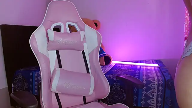 Dakota bumm online show from November 7, 2025, 4:11 pm