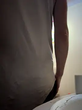 GoldenFlameGoddess online show from October 19, 2025, 1:19 am