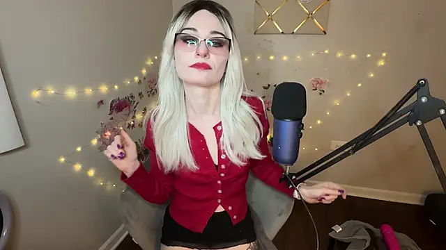 Starr1123 online show from February 24, 2026, 4:57 am