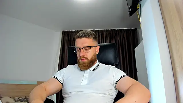 Findom guy online show from June 3, 2026, 3:17 pm