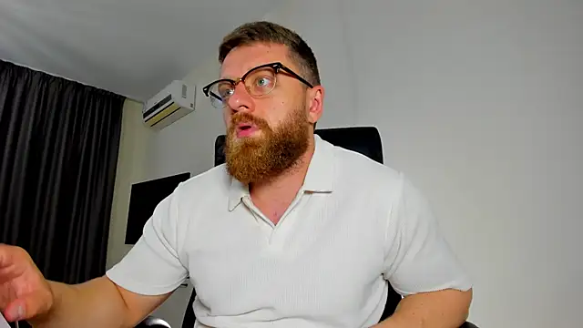 Findom guy online show from May 11, 2026, 11:22 am