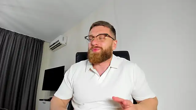 Findom guy online show from May 26, 2026, 4:38 pm