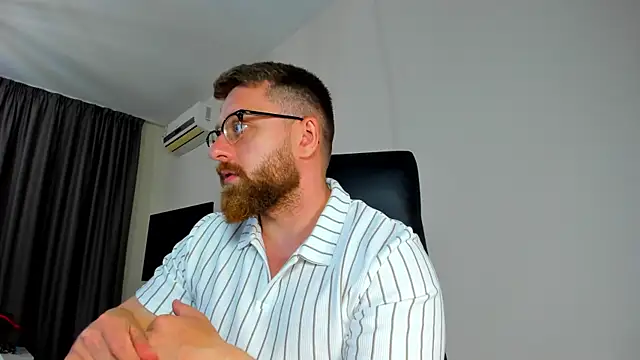 Findom guy online show from April 23, 2026, 3:02 pm