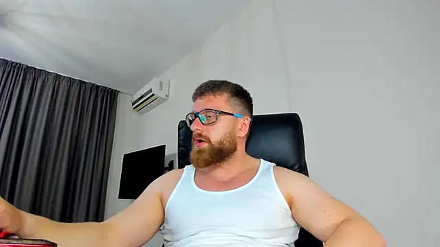 Findom guy online show from April 24, 2026, 6:21 pm