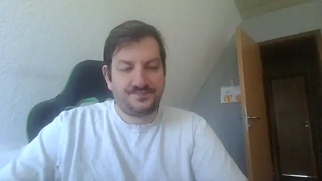 Golffahrer1982 online show from November 10, 2025, 11:15 am