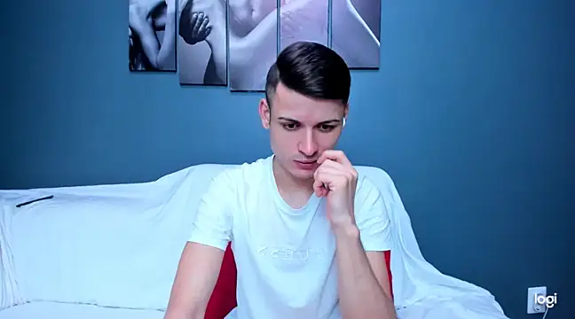 Snapshot of andboyfor6 chatting on December 22, 2024, 12:38 pm andboyfor6 online show from December 22, 2024, 12:38 pm