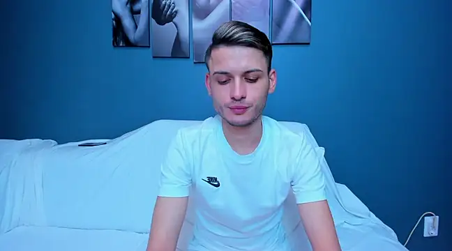 Snapshot of andboyfor6 chatting on February 18, 2025, 2:05 am andboyfor6 online show from February 18, 2025, 2:05 am