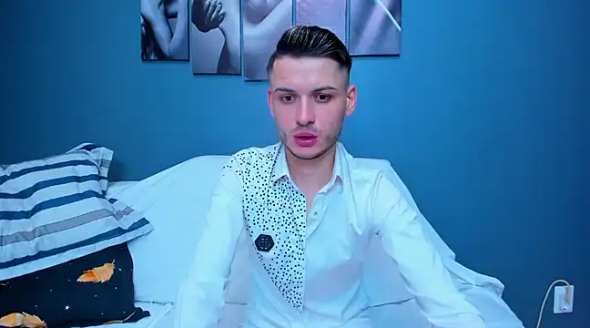 Snapshot of andboyfor6 chatting on February 20, 2025, 11:20 am andboyfor6 online show from February 20, 2025, 11:20 am