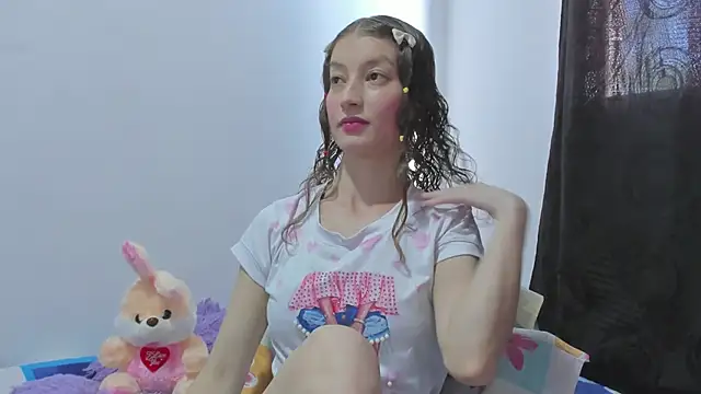 Snapshot of MiiaVolkova chatting on September 9, 2025, 8:40 pm MiiaVolkova online show from September 9, 2025, 8:40 pm