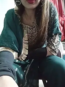 Snapshot of Noor_Darliing chatting on June 24, 2026, 3:10 pm Noor Darliing online show from June 24, 2026, 3:10 pm