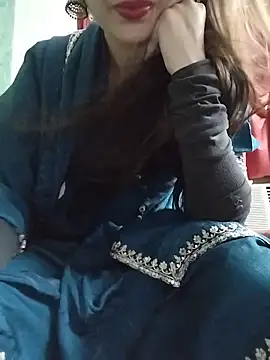 Snapshot of Noor_Darliing chatting on May 13, 2026, 3:30 pm Noor Darliing online show from May 13, 2026, 3:30 pm